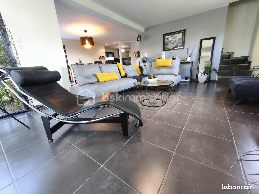 Maison 6 pièces 136 m² · à Plouër-sur-Rance · 136 m² · 463 000 €