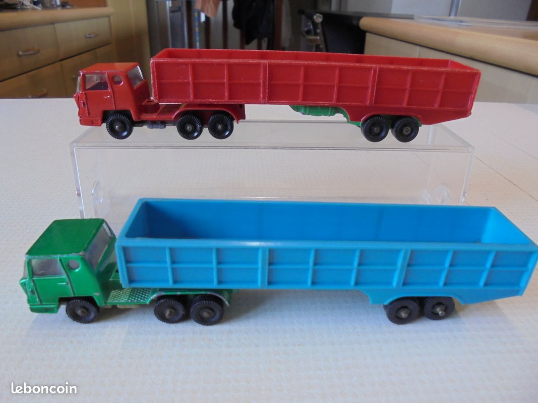 CAMION bernard remorque MAJORETTE BOITE CRISTAL miniature