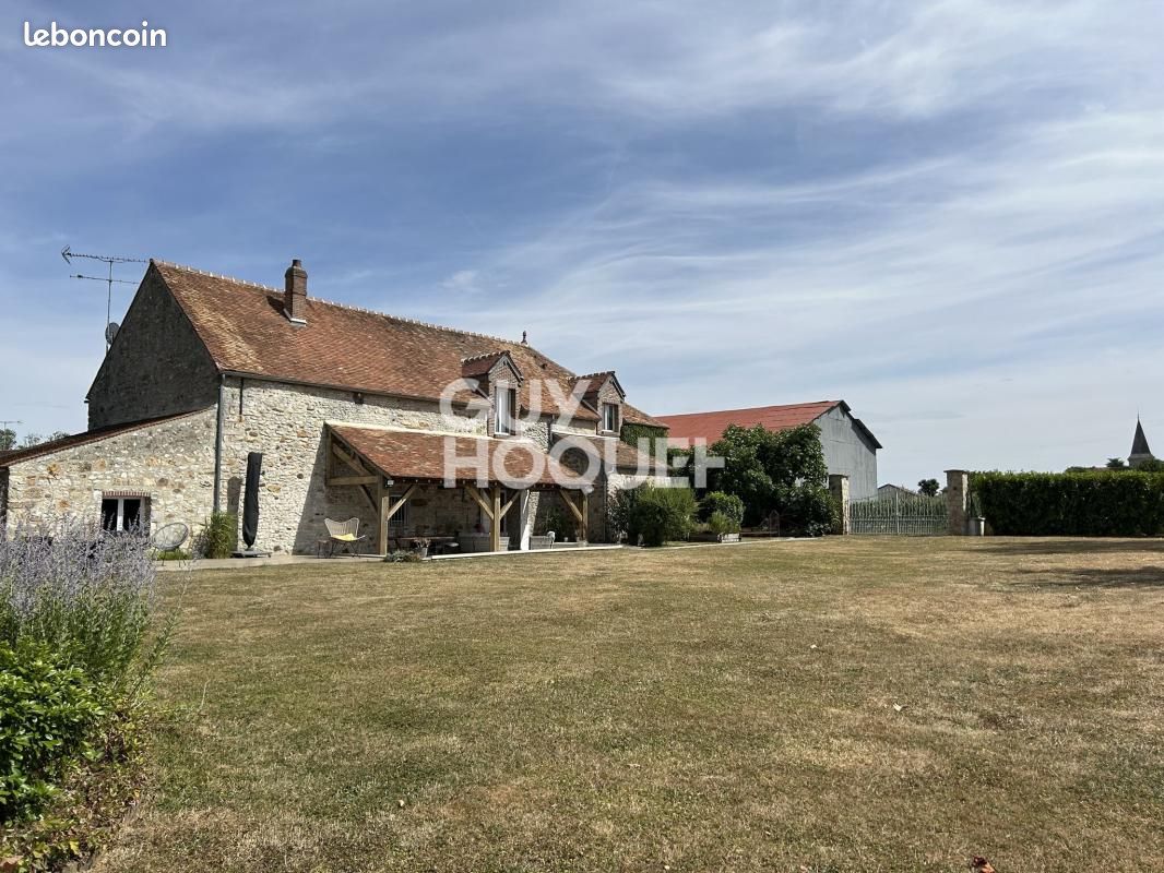 Maison 5 pièces 149 m² · à Villiers-Saint-Georges · 149 m² · 380 000 €