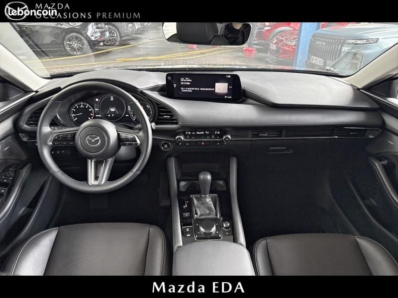 Mazda Mazda 3 Berline 2.0 e-SKYACTIV-X M-Hybrid 186ch Takumi BVA 2025 (image 7)