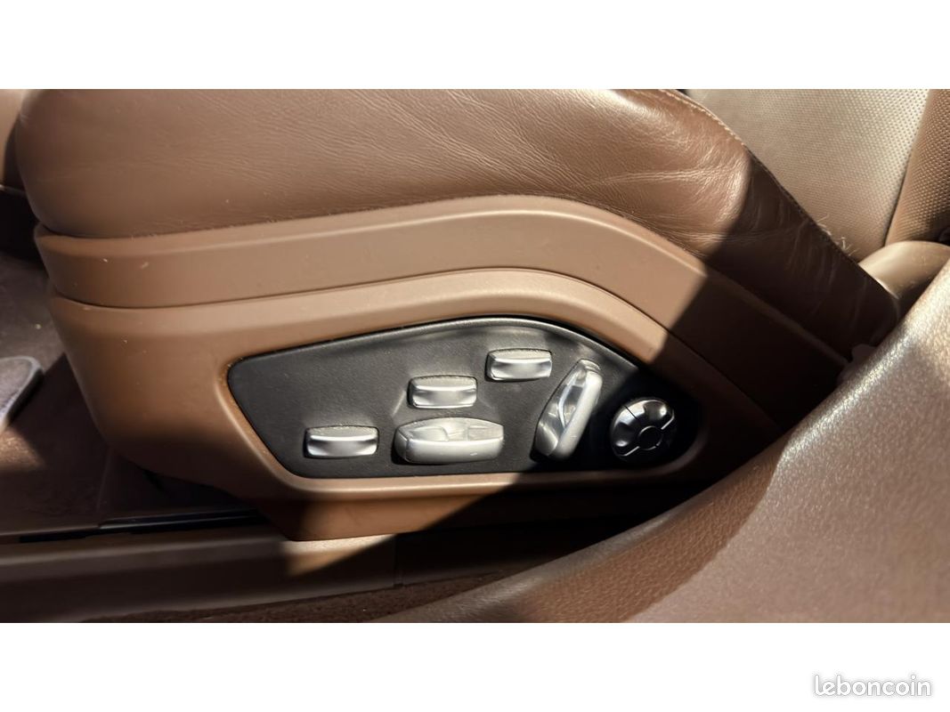 PORSCHE PANAMERA 2.9i V6 PDK 4 E-Hybrid Edition 10 ans (image 32)