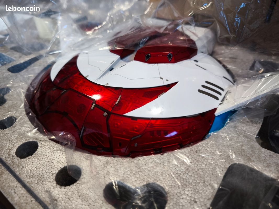 UFO Robot Grendizer Spazer KSS015 King Arts Collector Goldorak