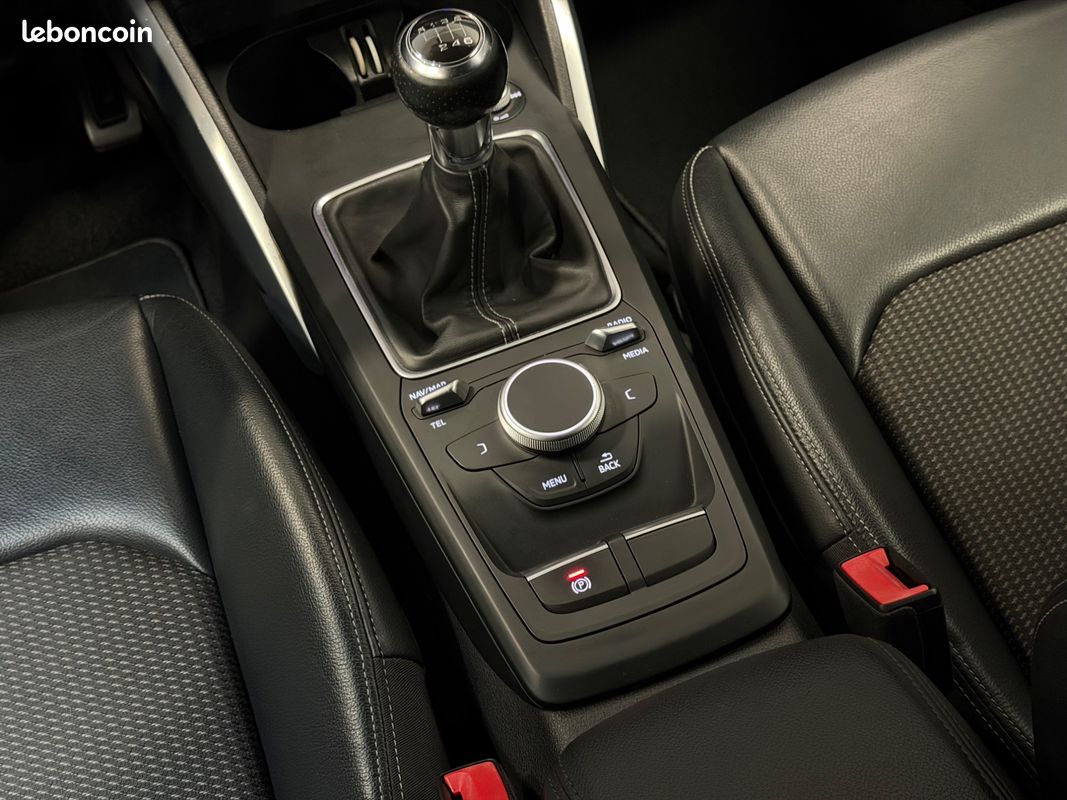 AUDI Q2 30 TFSI 1.0 116CH S-LINe (image 15)