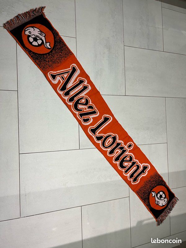 Fanion / Pennant FC Lorient - Supporters Football, Décoration