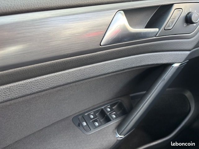 Volkswagen GOLF VII 1.0 TSI 115CH CONFORTLINE BUSINESS EURO6D-T 5P (image 26)
