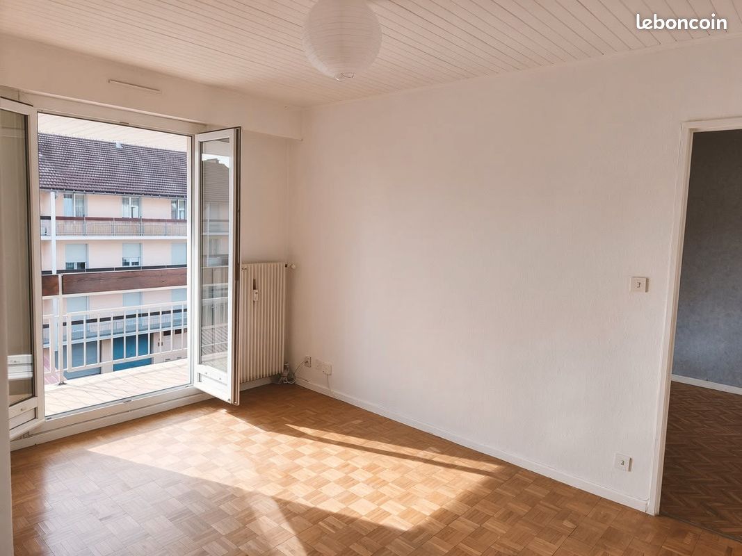 Appartement 2 pièces 38 m² · à Pontarlier · 38 m² · 125 000 €
