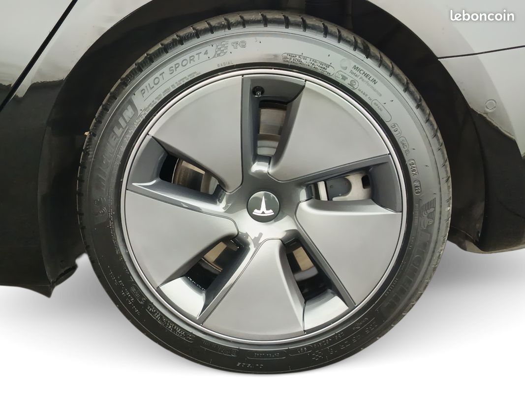 Tesla Model 3 2021 RWD - Véhicule d'occasion certifié (image 11)