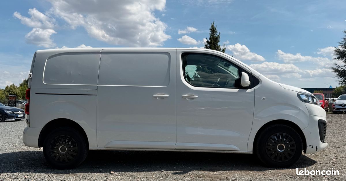 CITROEN JUMPY VU FOURGON 2.0 BLUEHDI 120 M L2 BUSINESs (image 22)