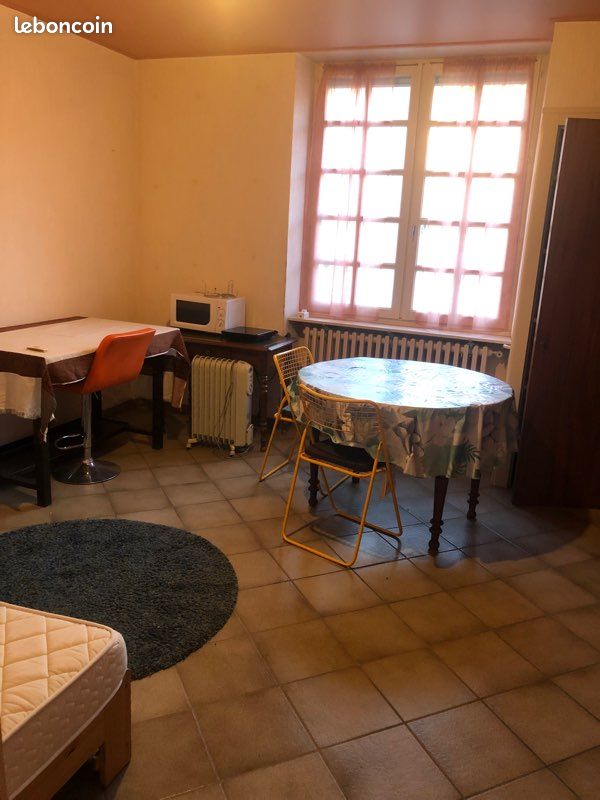Maison 1 pièce 17 m² · à Ambérieu-en-Bugey · 17 m² · 300 €/mois