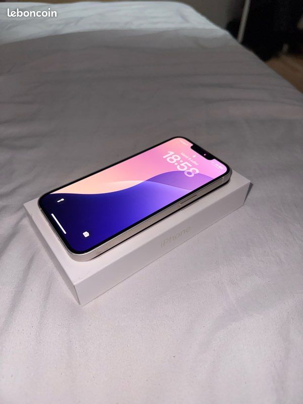 IPhone 14 (image 2)
