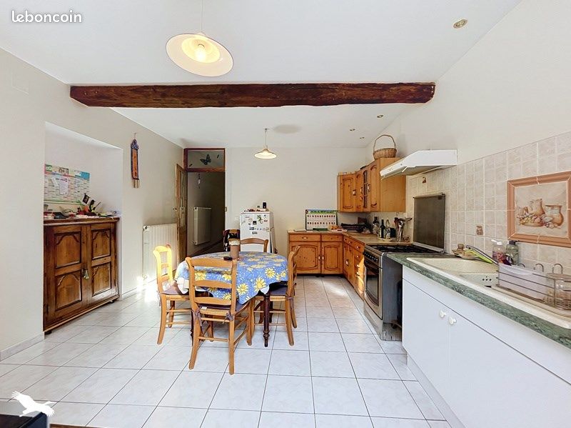 Maison 4 pièces 102 m² · à Beaumont-de-Lomagne · 102 m² · 129 600 €