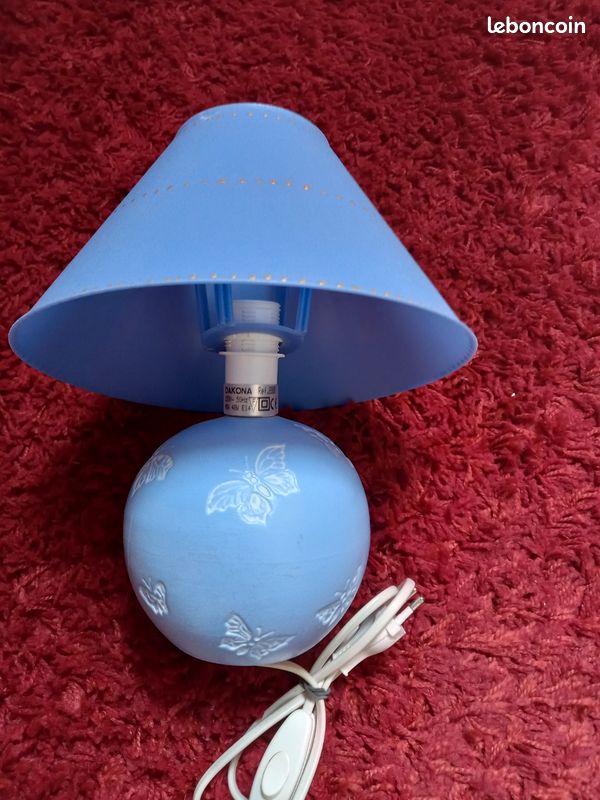 Lot lampes à poser et suspension (image 5)