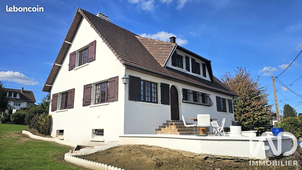 Maison 12 pièces 264 m² · à Montivilliers · 264 m² · 389 000 €