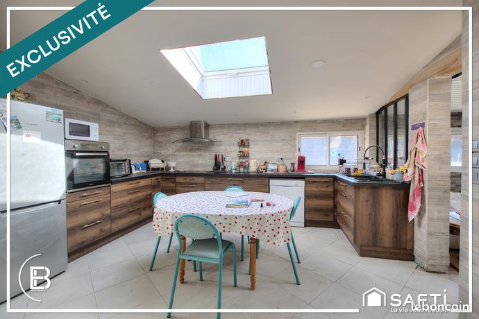 Maison 6 pièces 160 m²
