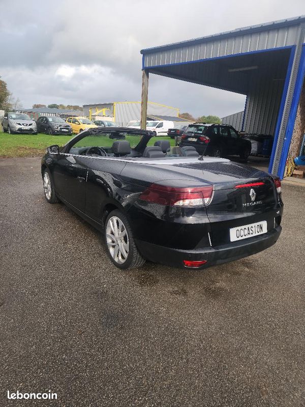 RENAULT MEGANE III CC dci 130 finition intense (image 2)