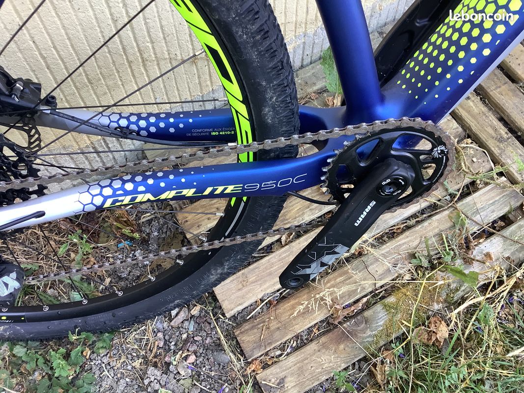 Bicycle Complite 950c Nakamura VTT Nakamura Complite 950C Carbone