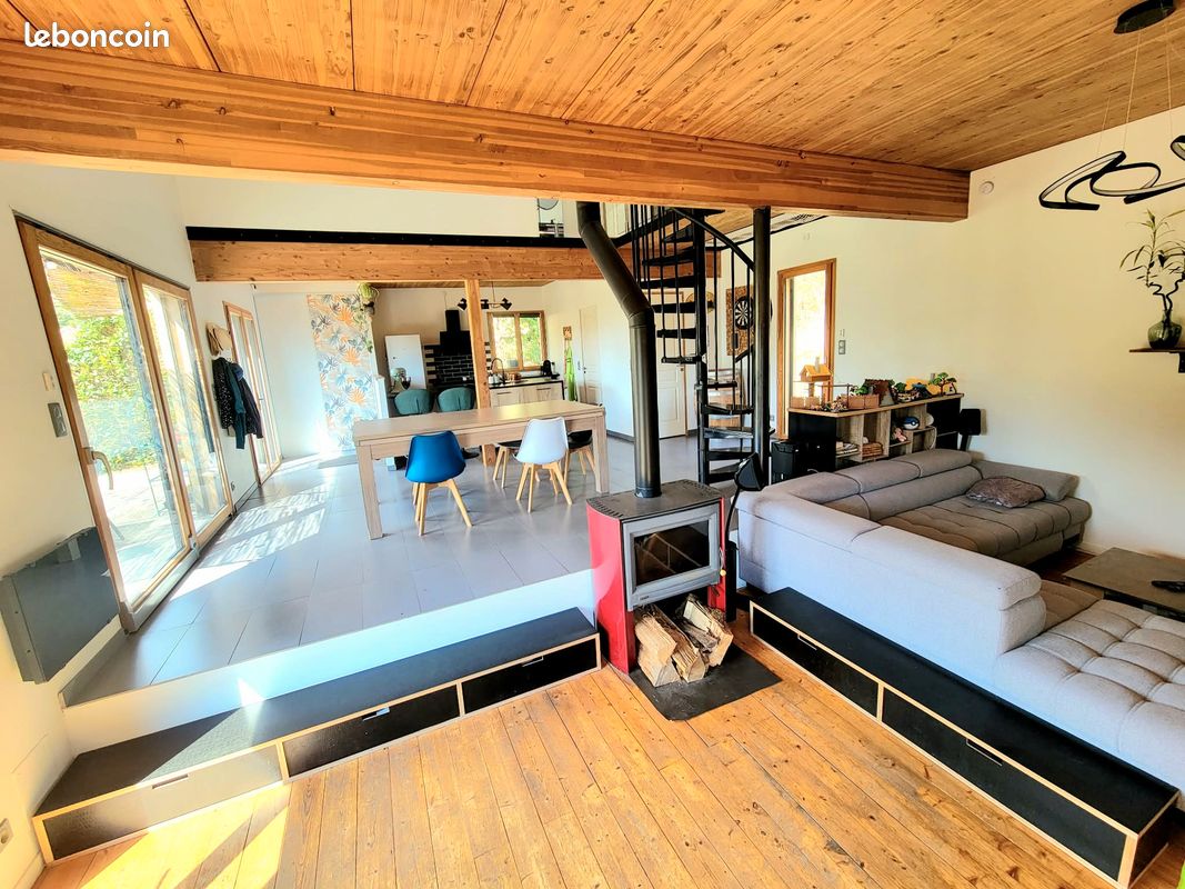 Maison 7 pièces 101 m² · à Ambert · 101 m² · 180 000 €