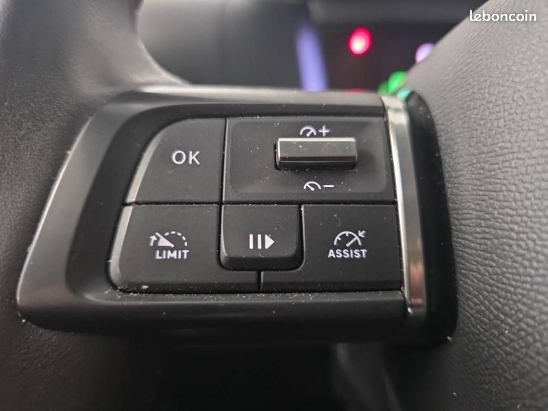 Citroen C4 Moteur électrique 136ch (100 kW) Shine Automatique (image 14)