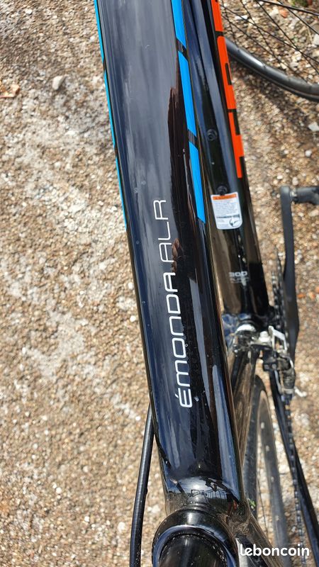 Vélo de route Trek Emonda ALR5 (image 8)