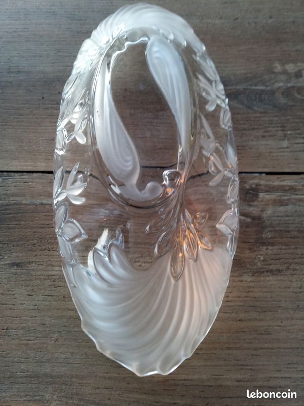 COUPE à FRUITS OVALE en VERRE CRISTALIN CISELÉ (image 4)