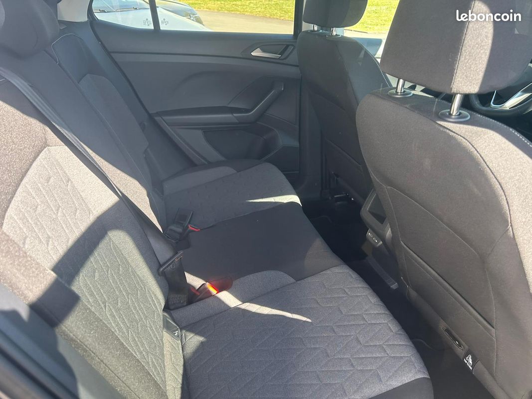 VOLKSWAGEN T-Cross 1.0 TSI 116 Start/Stop BVM6 VW Edition (image 23)