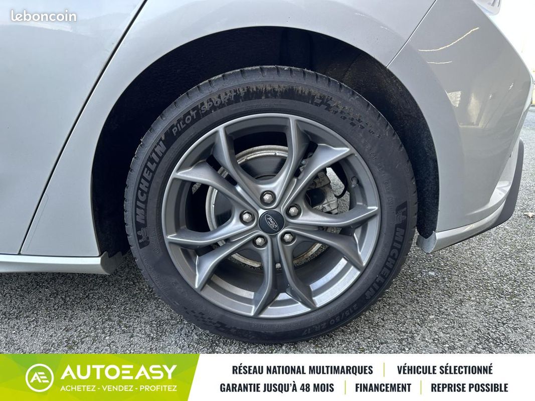 Ford Focus IV Phase 2 1.0 EcoBoost mHEV 155 cv ST-Line (image 13)
