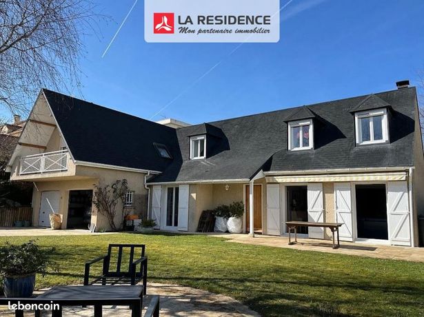 Maison 9 pièces 200 m²