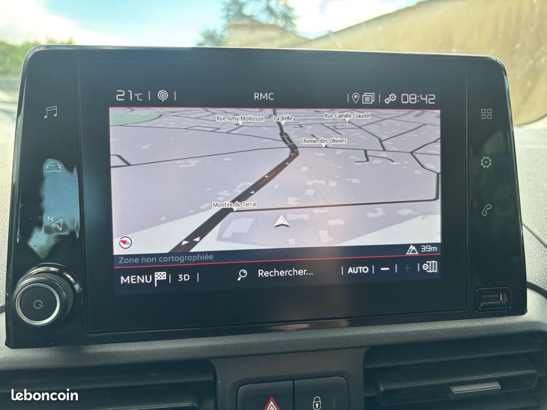 Citroën BERLINGO FOURGON XL 2021 Cabine Approfondie 1.5 BlueHDi 102 cv SUIVI COMPLET {TVA RECUPERABLE - GPS - CARPLAY} (image 27)