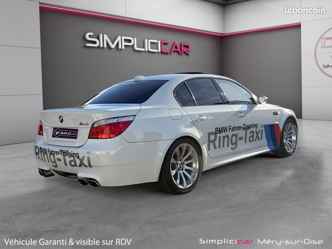 BMW M5 V10 E60 507Ch - Garantie 12 mois suivie Bmw toit ouvrant (image 3)