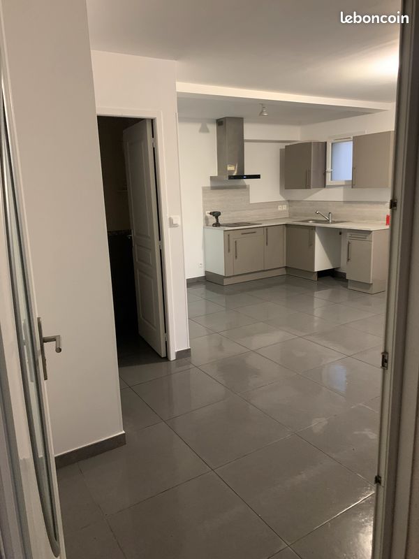 Appartement 3 pièces 60 m² · à Vias · 60 m² · 1 075 €/mois