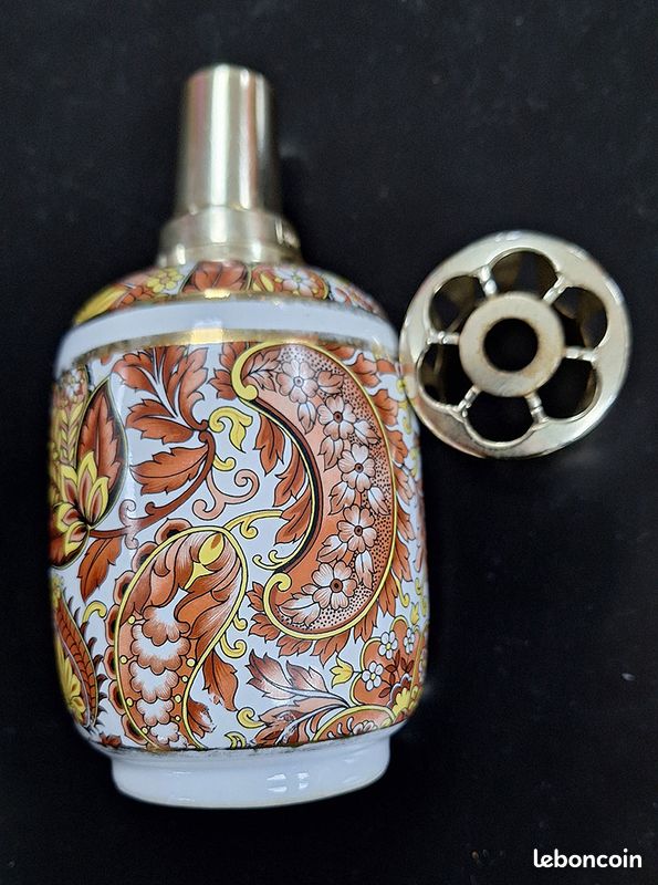 LAMPE &BERGER& MA porcelaine Pillivuyt 1980 France / Oil Lamp BERGER