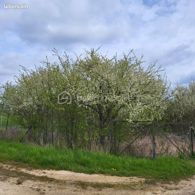 Terrain 2 392 m² Vigneulles Les Hattonchatel · à Vigneulles-lès-Hattonchâtel · 26 920 €