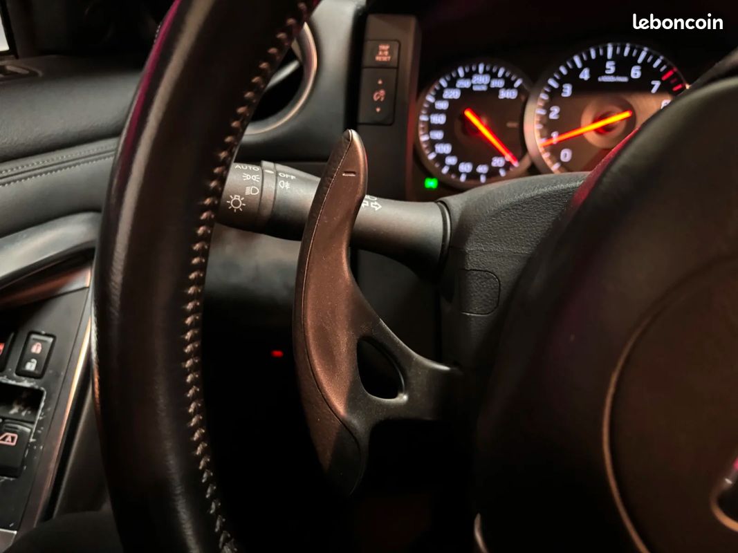 Nissan GT-R GT-R 3.8 V6 485 (image 23)