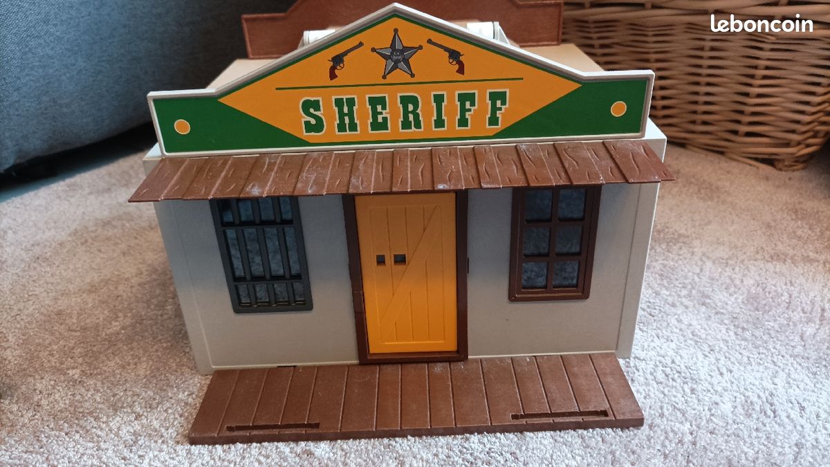 Playmobil - banque et bureau du sherif + personnages (image 4)