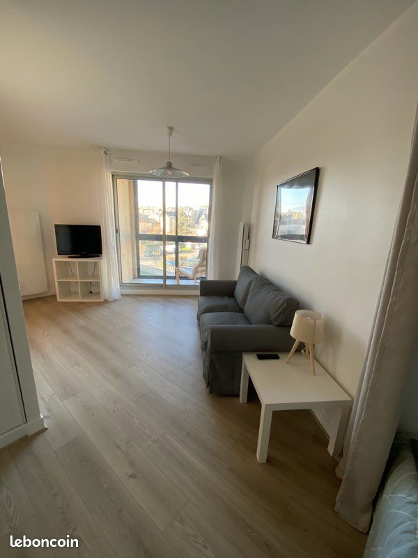 Appartement 1 pièce 35 m² · à Étampes · 35 m² · 750 €