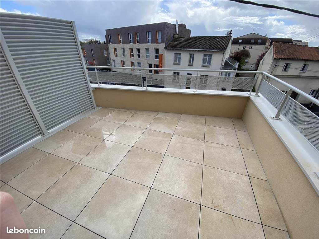 Appartement a louer poitiers - 4 pièce(s) - 81 m2 - Surfyn
