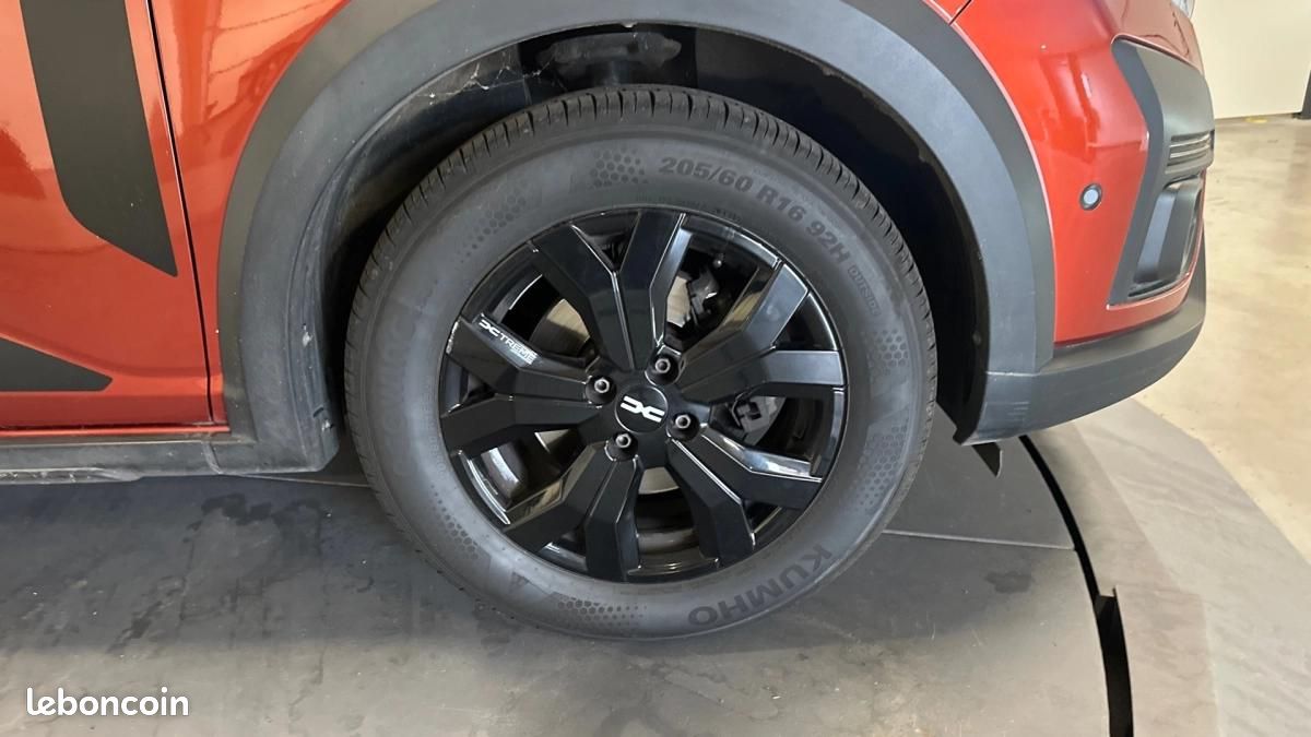 Dacia Jogger 1.0 TCE 110 EXTREME PLUS (image 18)