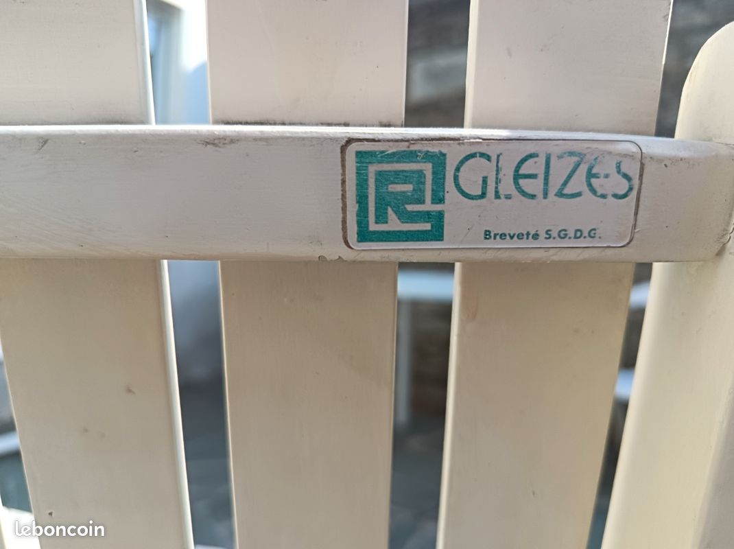 4 chaises pliantes vintage marque Gleizes (image 2)
