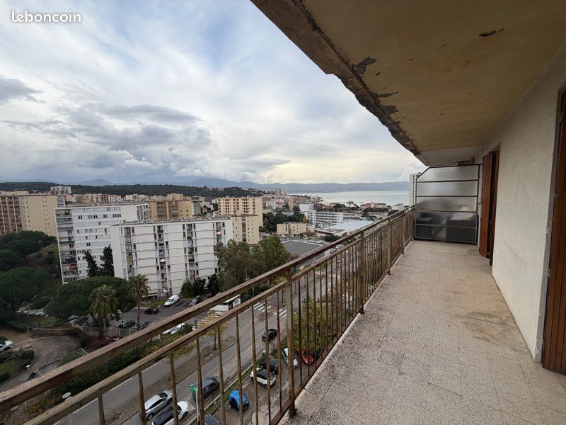 Appartement 4 pièces 75 m² · à Ajaccio · 75 m² · 190 000 €