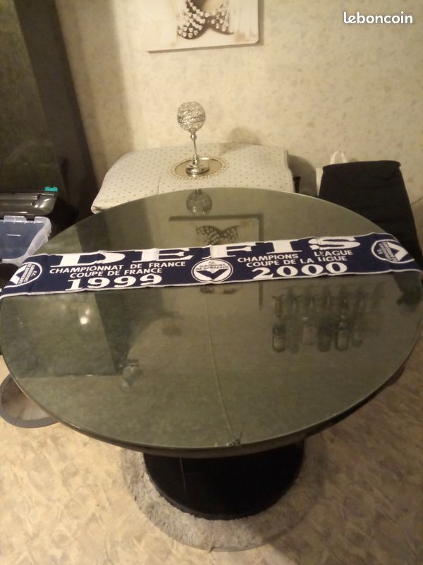 Av écharpe girondins de Bordeaux ... (image 1)