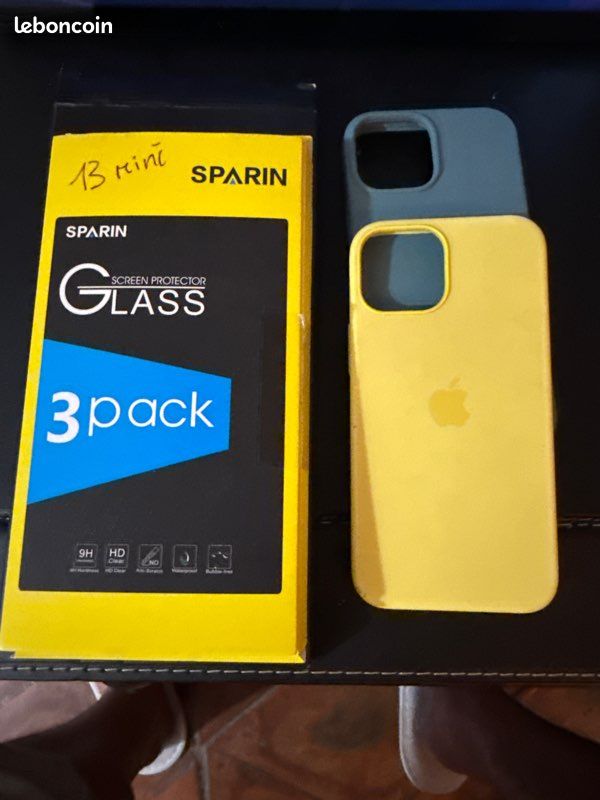 IPhone 13 mini et accessoires (image 6)