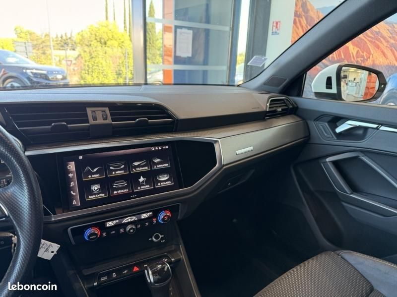 Audi Q3 45 TFSI e 245ch S tronic 6 (image 18)