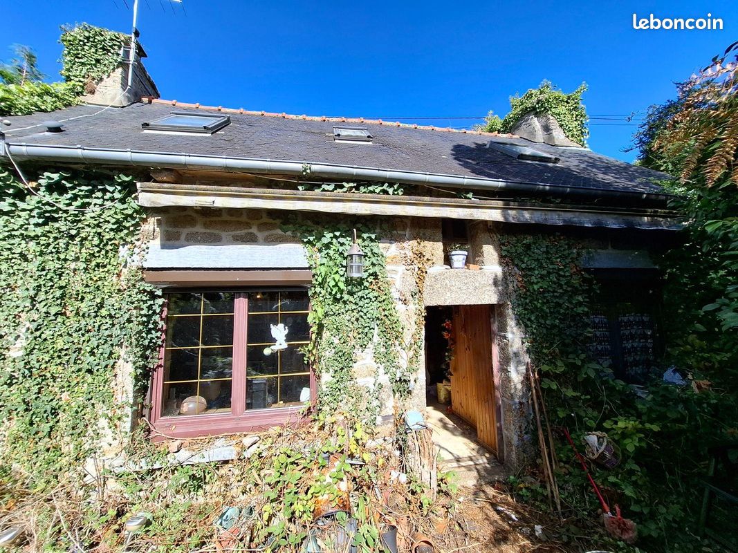 Maison 2 pièces 51 m² · à Saint-Nicolas-du-Pélem · 51 m² · 33 000 €