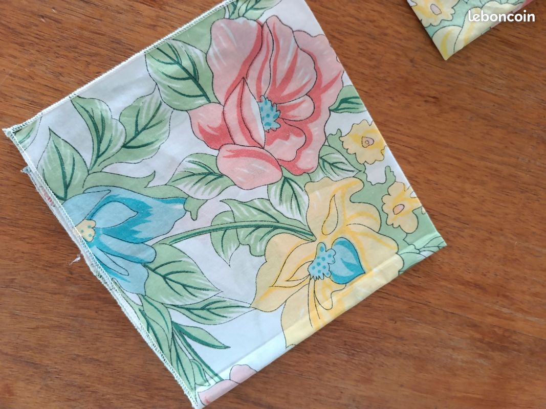 6 Serviettes de table vintage (image 2)