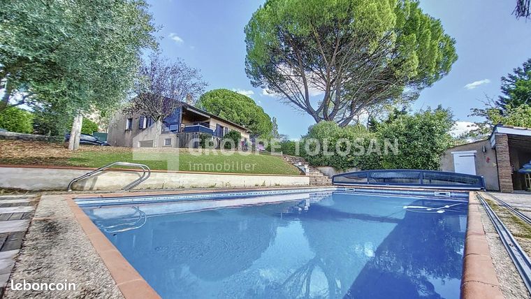 Villa 7 pièces 160 m²