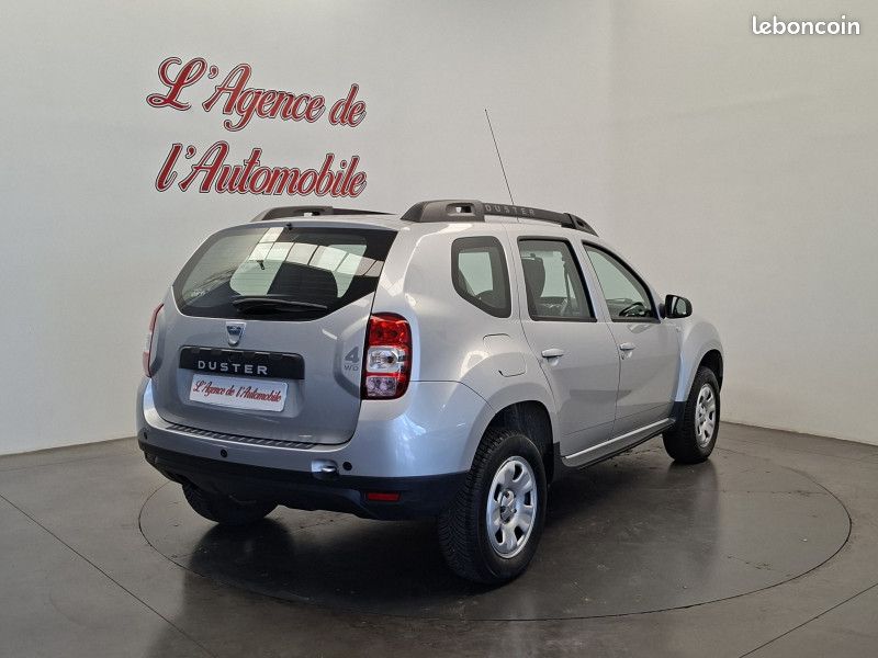 Dacia DUSTER 1.2 TCE 125 ch 4X4 4wd (image 4)
