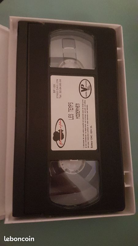 VHS Les temps moderne (image 2)