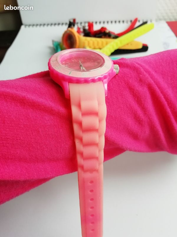 Montre neuve + pile neuve (image 3)