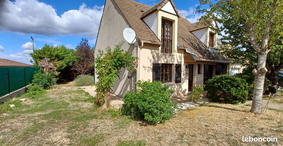 Maison 5 pièces 125 m² · à Esmans · 125 m² · 220 000 €