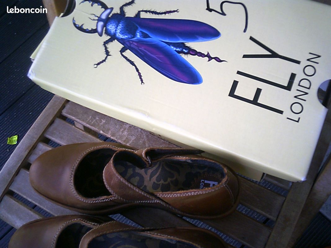 Chaussures en cuir fly london modéle Yag (image 15)